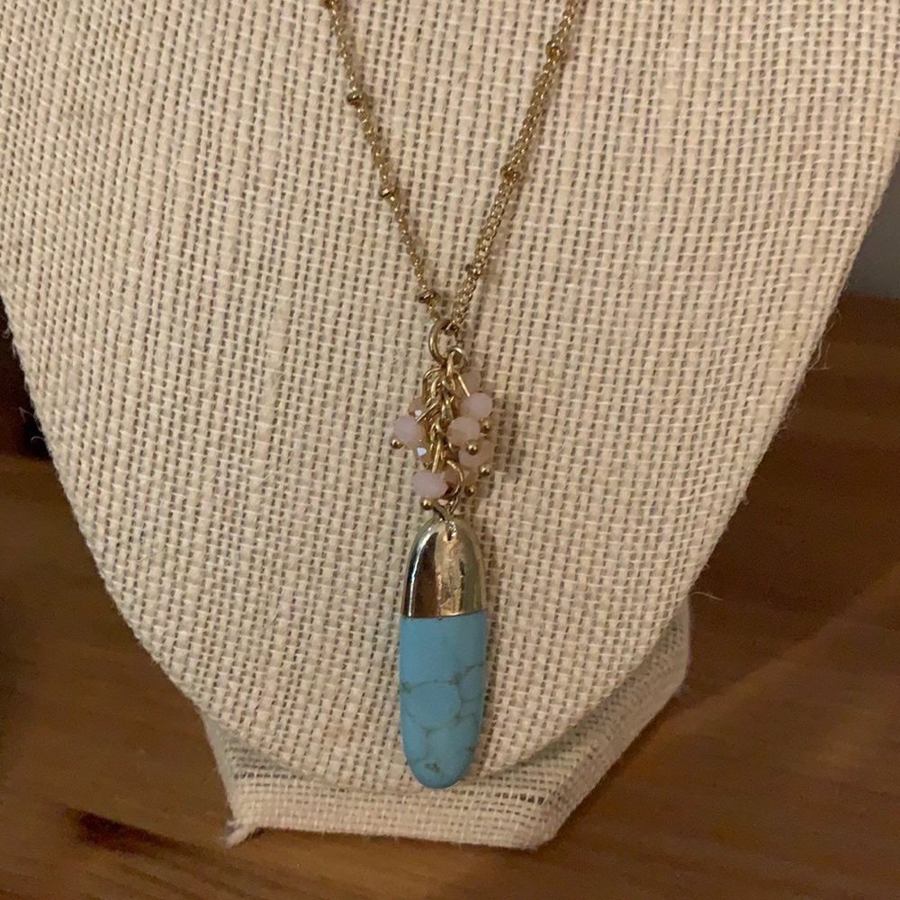Pendant necklace